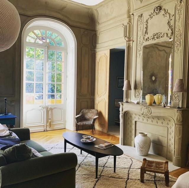 Une Nuit Au Chateau Lione Esterno foto